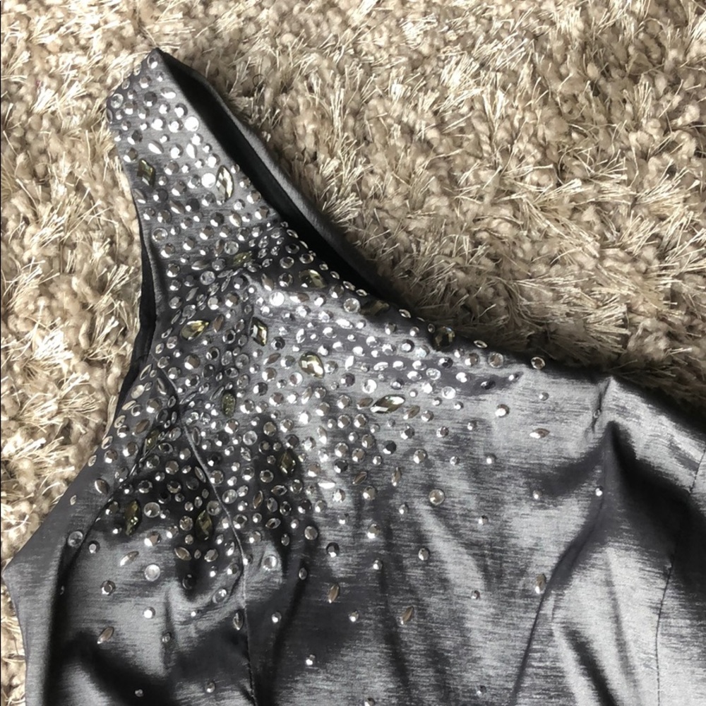 Prom Dress - Picture 2 of 4
